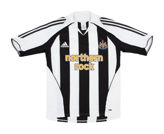 Newcastle United 2005/07 Home Kit