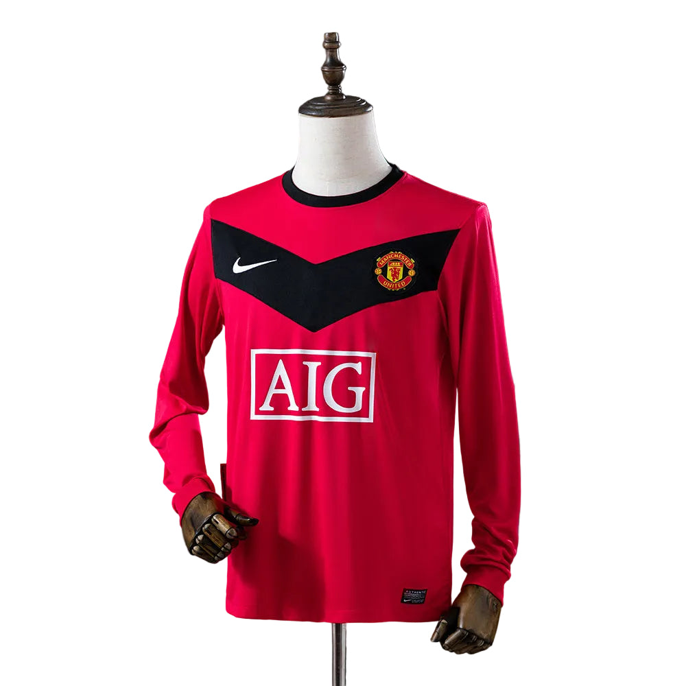 Manchester United 2010/11 Home Long-Sleeve Kit