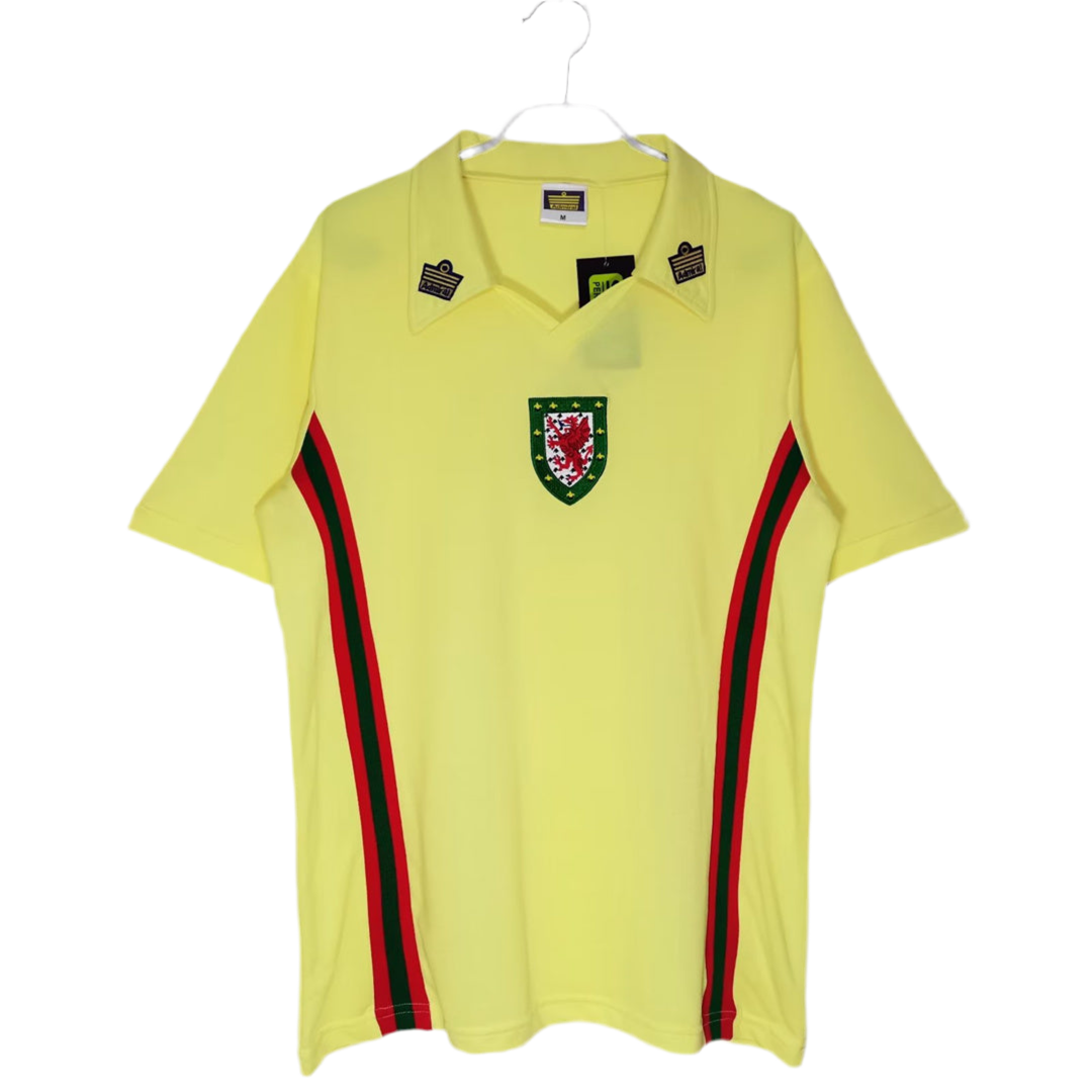 Wales 1976 Away Kit