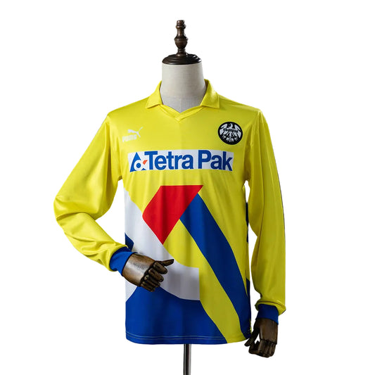 Eintracht Frankfurt 1993/96 Away Long-Sleeve Kit