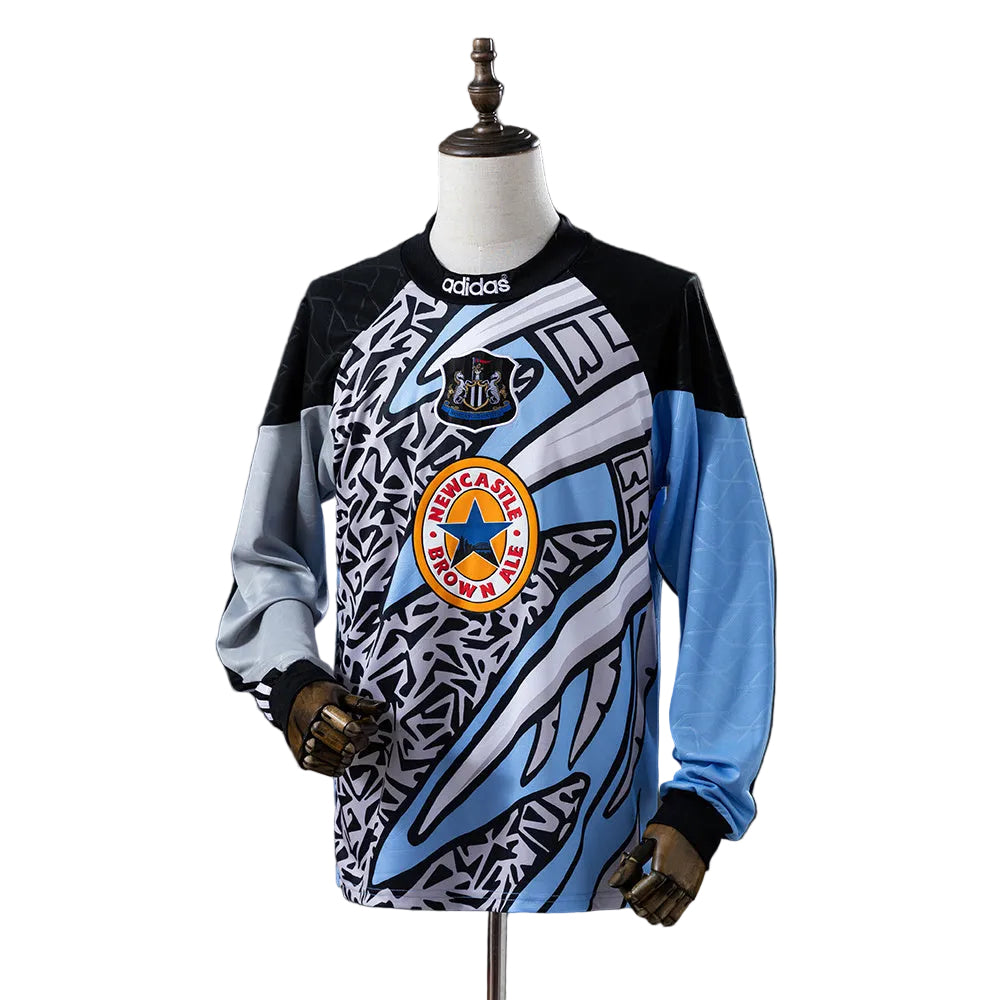 Newcastle United 1995/96 Goalkeeper Home Long-Sleeve Kit